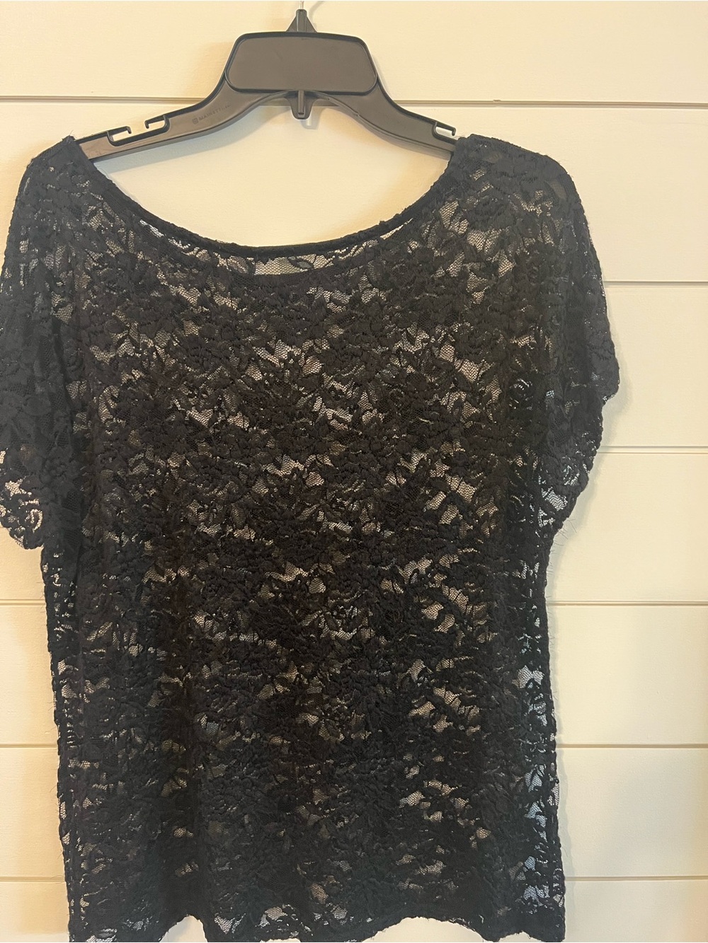 dressbarn Black Short Sleeve Lace Overlay Top